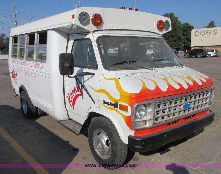 image for item BB9150 1981 Chevrolet G30 transit vehicle