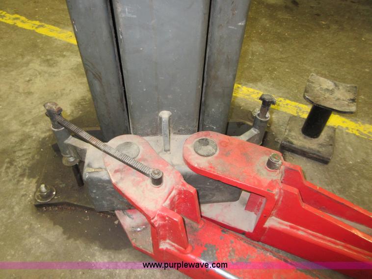 image for item BB9151 Power Lifter two post car list