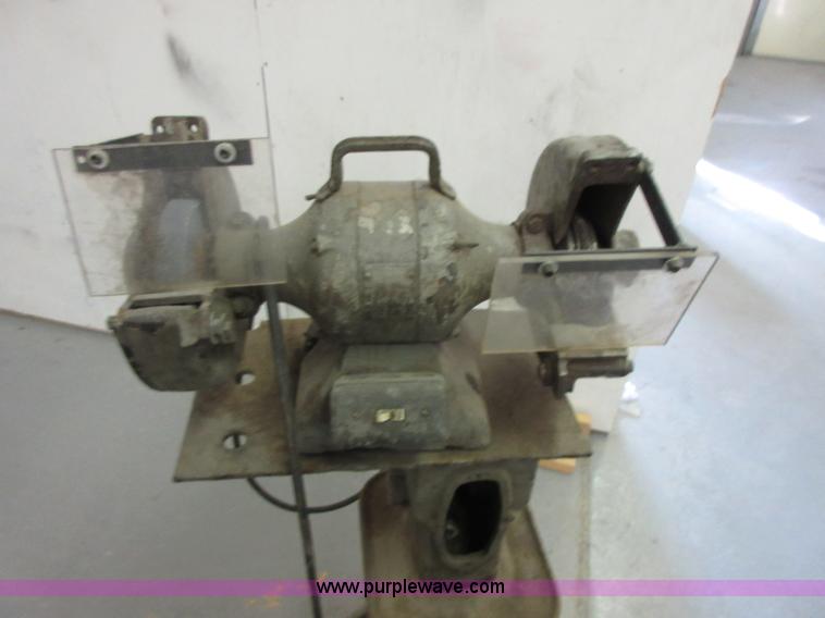 image for item BB9152 (2) grinders