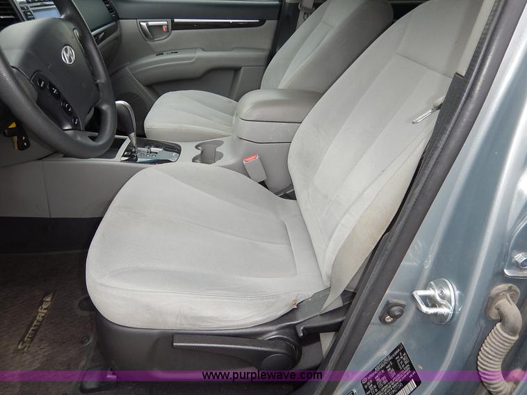 image for item BH9772 2009 Hyundai Santa Fe GLS SUV