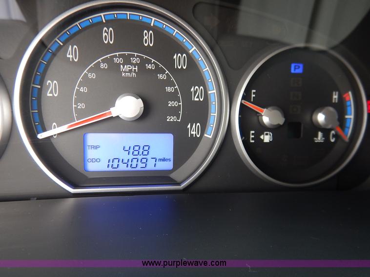 image for item BH9772 2009 Hyundai Santa Fe GLS SUV