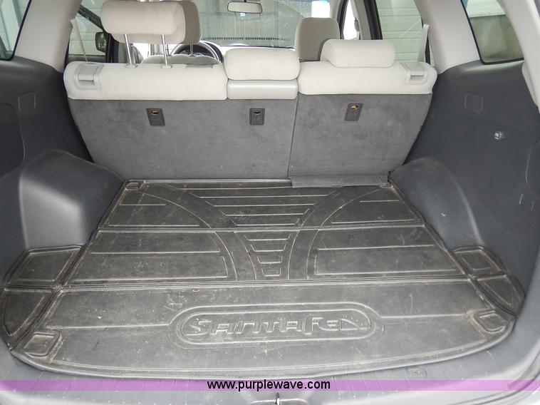 image for item BH9772 2009 Hyundai Santa Fe GLS SUV