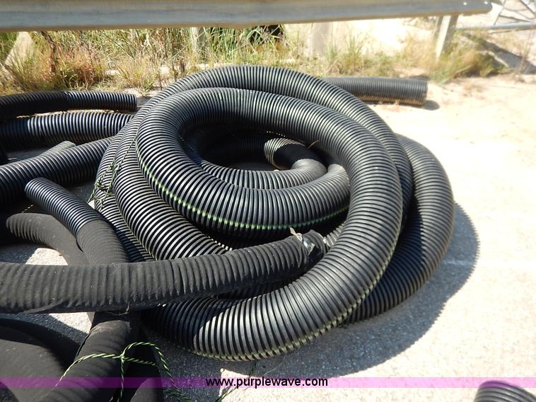 image for item BH9822 Assorted flex drainage pipe and fittings