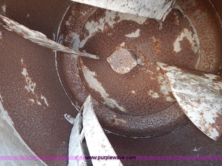 image for item BH9825 Gilson 681S concrete mixer