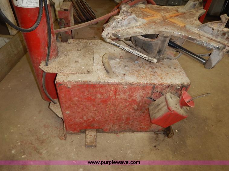 image for item BH9861 Coats 5030A rim clamp tire machine