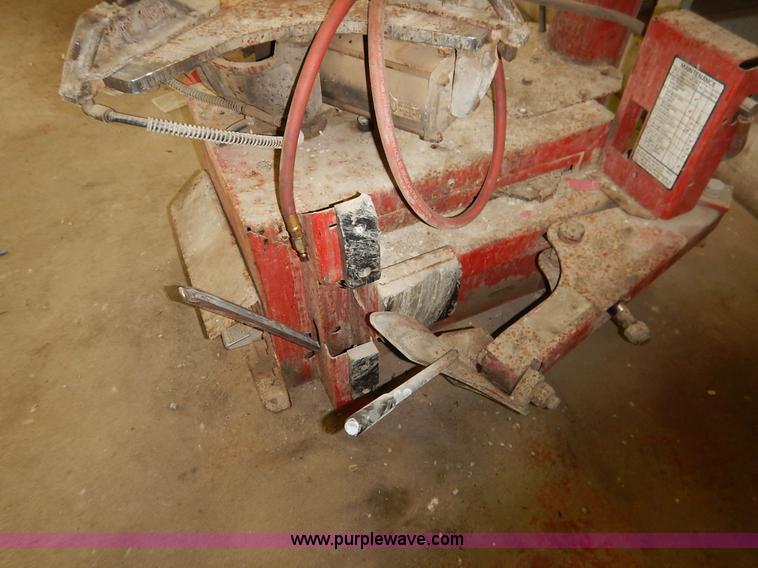 image for item BH9861 Coats 5030A rim clamp tire machine