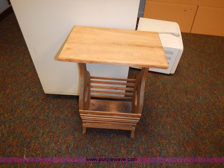 image for item BH9863 Assorted furniture