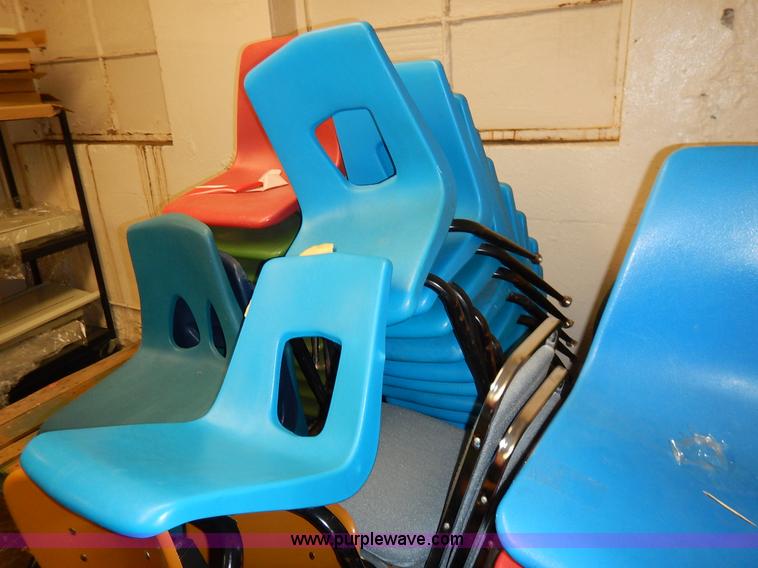 image for item BH9867 Approximately 60 student chairs