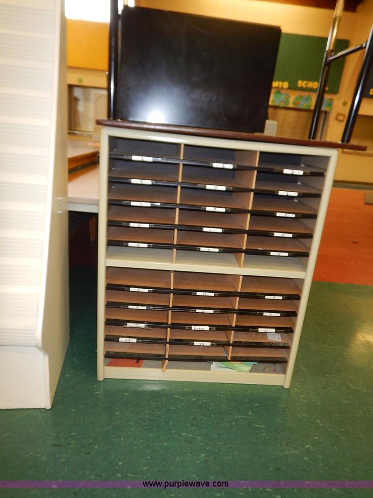 image for item BH9871 Assorted furniture