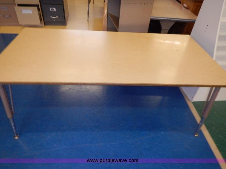 image for item BH9871 Assorted furniture