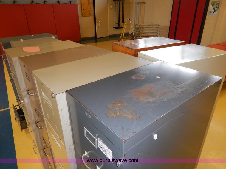 image for item BH9872 (11) assorted filing cabinets