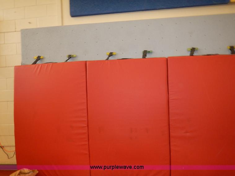 image for item BH9873 Assorted equipment