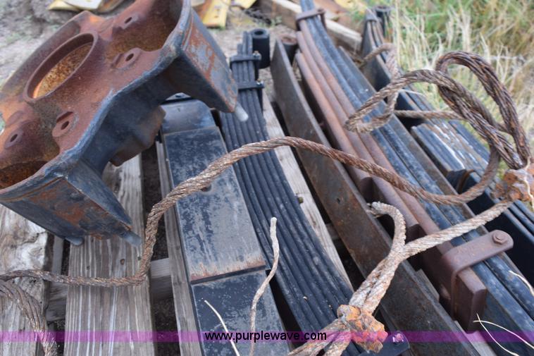 image for item BI9285 Assorted truck parts