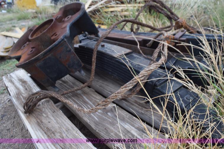 image for item BI9285 Assorted truck parts