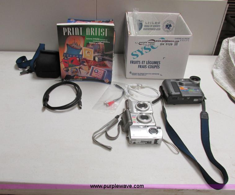 image for item BK9129 (4) digital cameras