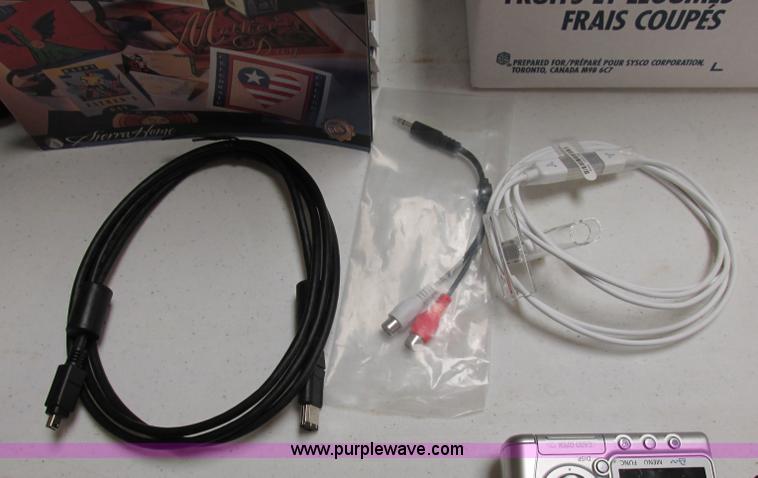 image for item BK9129 (4) digital cameras