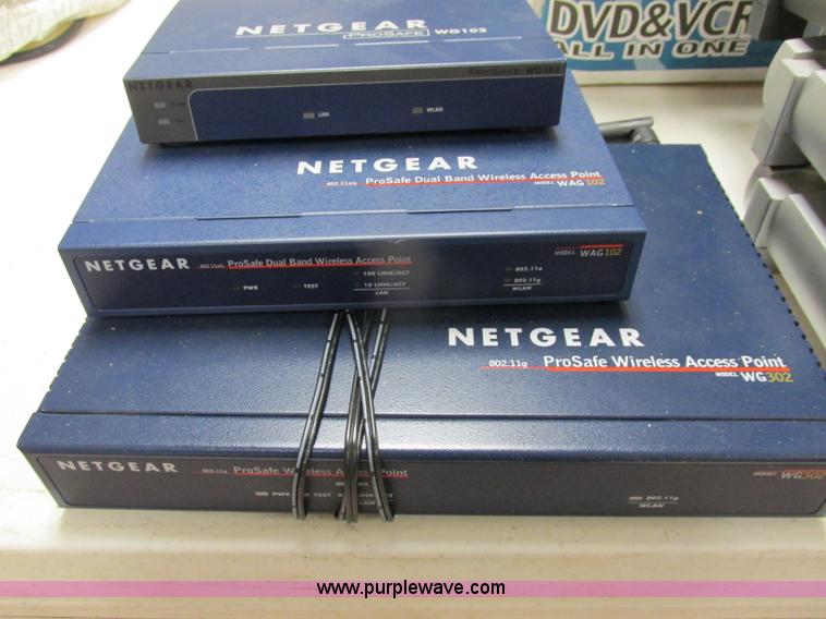 image for item BK9130 Assorted networking equipment