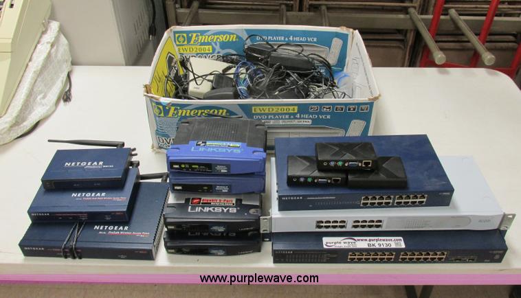image for item BK9130 Assorted networking equipment