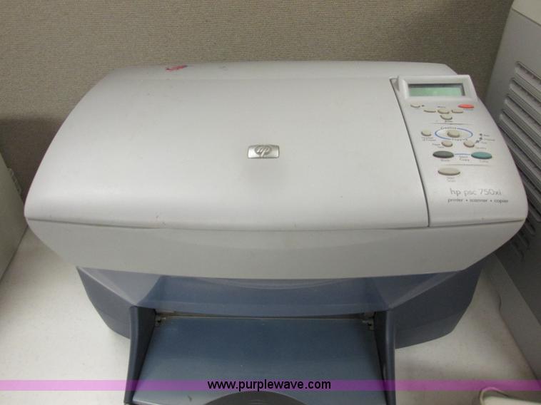 image for item BK9132 Assorted electronics