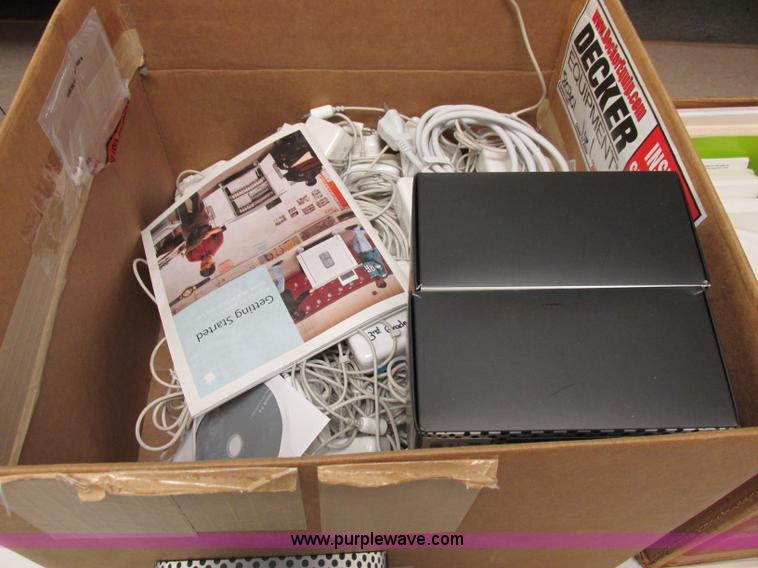 image for item BK9142 Assorted Apple laptops and accessories