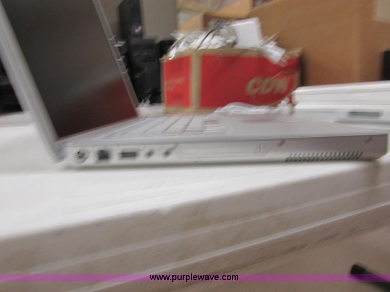 image for item BK9142 Assorted Apple laptops and accessories