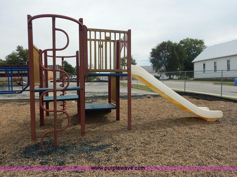 image for item BL9432 Assorted playground equipment