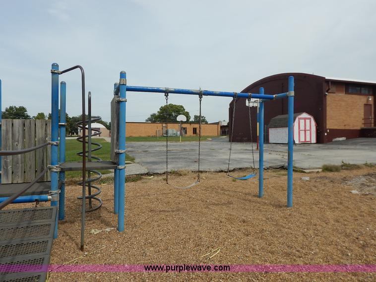 image for item BL9434 Playground equipment