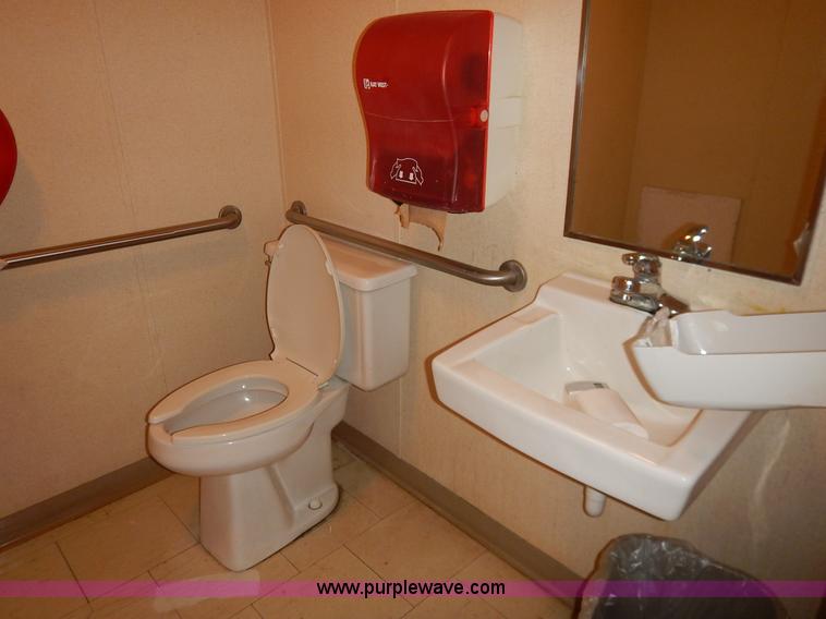 image for item BL9436 Mobile classroom