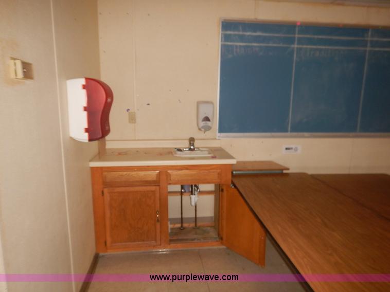 image for item BL9436 Mobile classroom