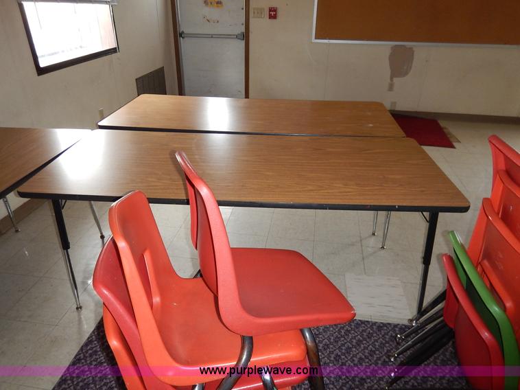 image for item BL9436 Mobile classroom