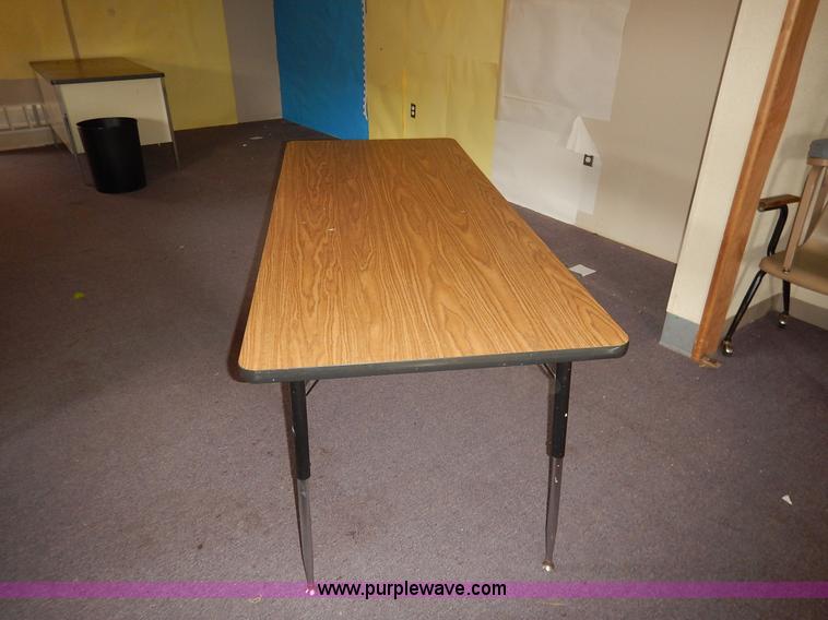 image for item BL9436 Mobile classroom