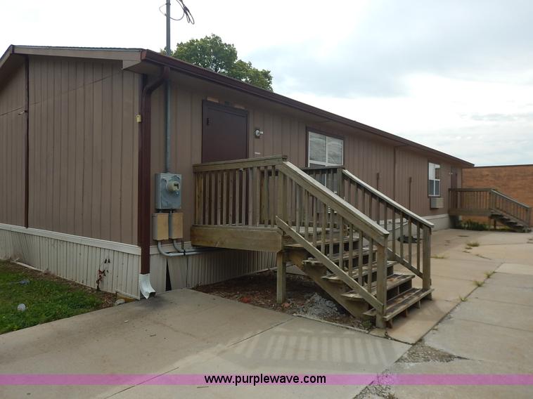 image for item BL9437 Mobile classrooms