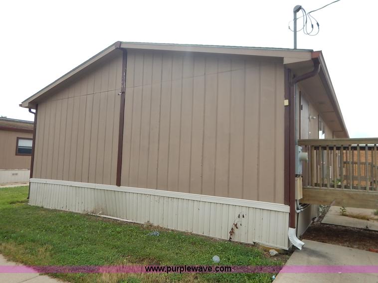 image for item BL9437 Mobile classrooms