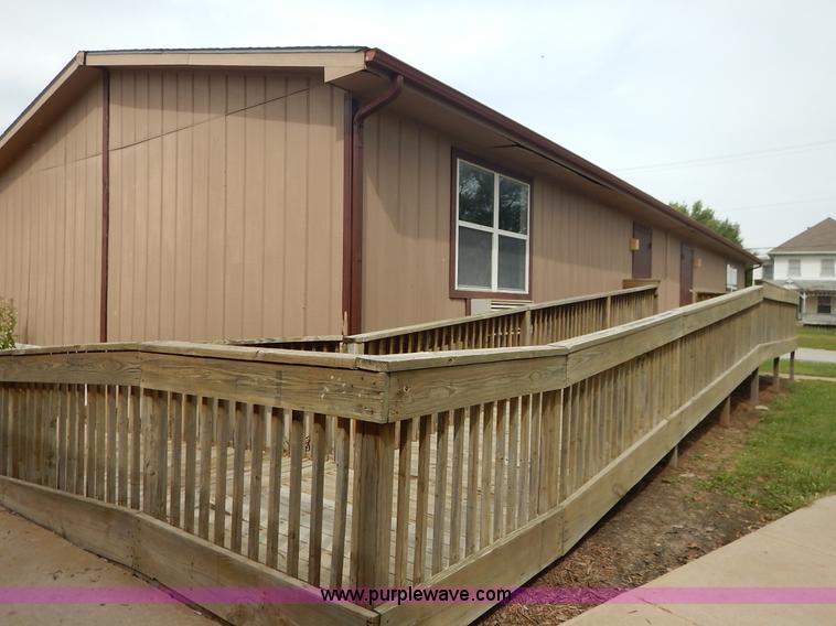 image for item BL9437 Mobile classrooms