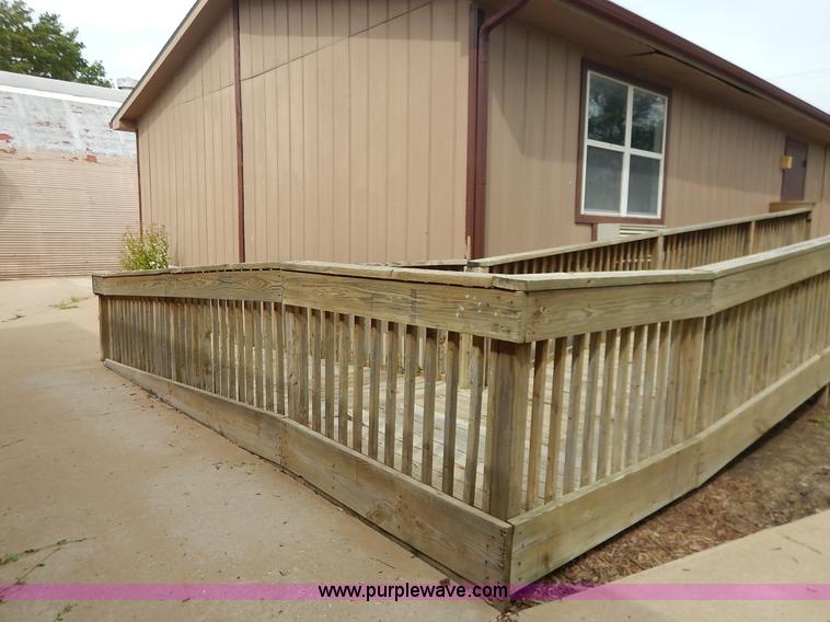 image for item BL9437 Mobile classrooms