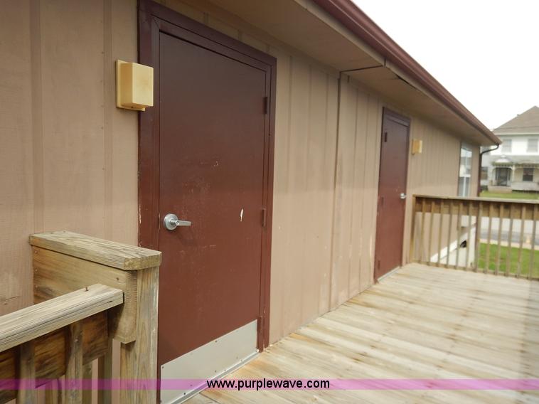 image for item BL9437 Mobile classrooms