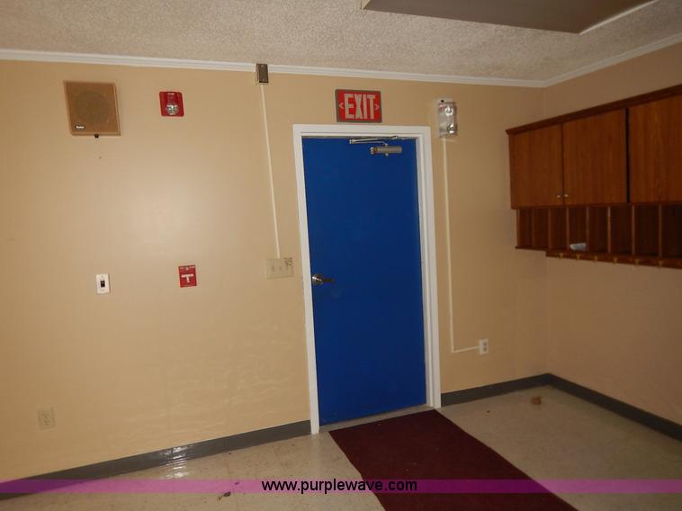 image for item BL9437 Mobile classrooms