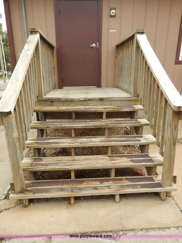 image for item BL9437 Mobile classrooms