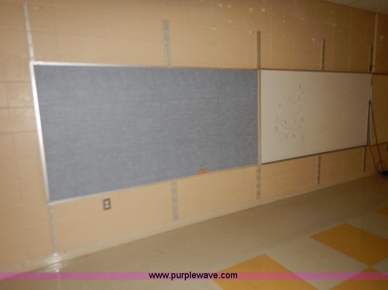 image for item BL9438 Assorted furniture