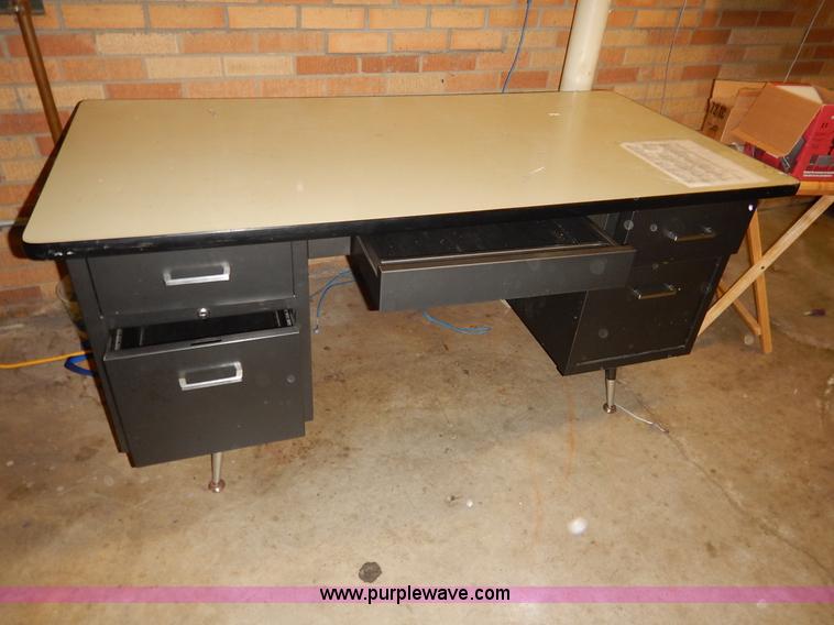 image for item BL9438 Assorted furniture