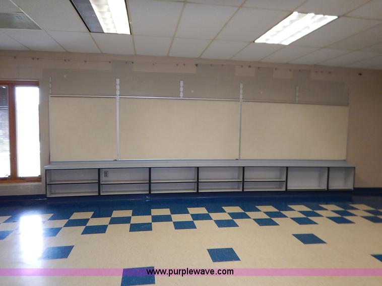 image for item BL9438 Assorted furniture