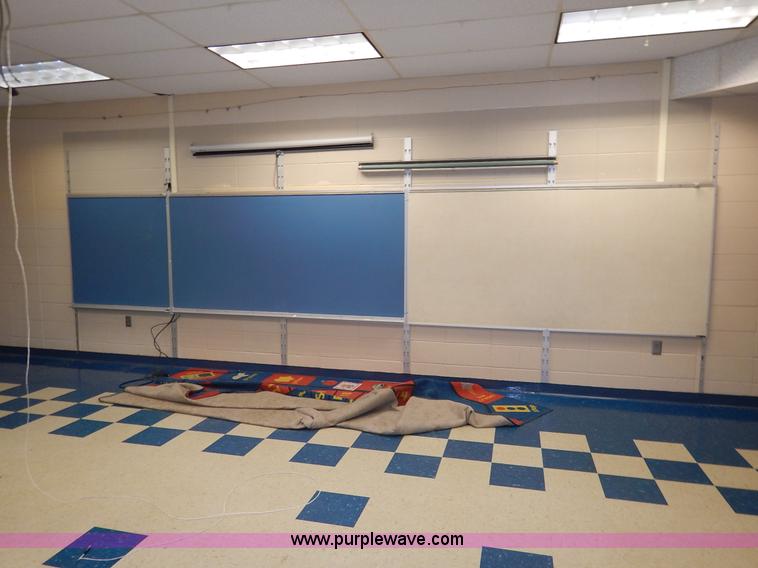 image for item BL9438 Assorted furniture