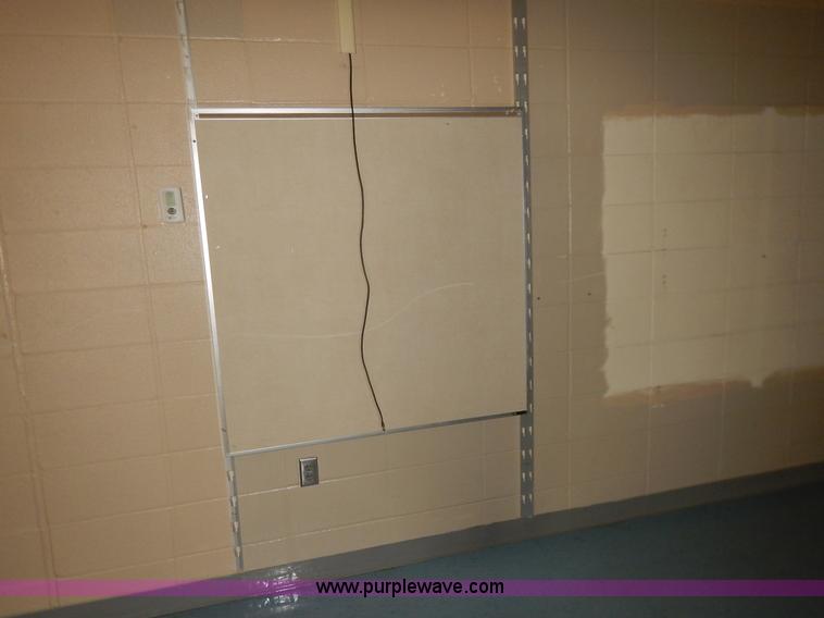 image for item BL9438 Assorted furniture