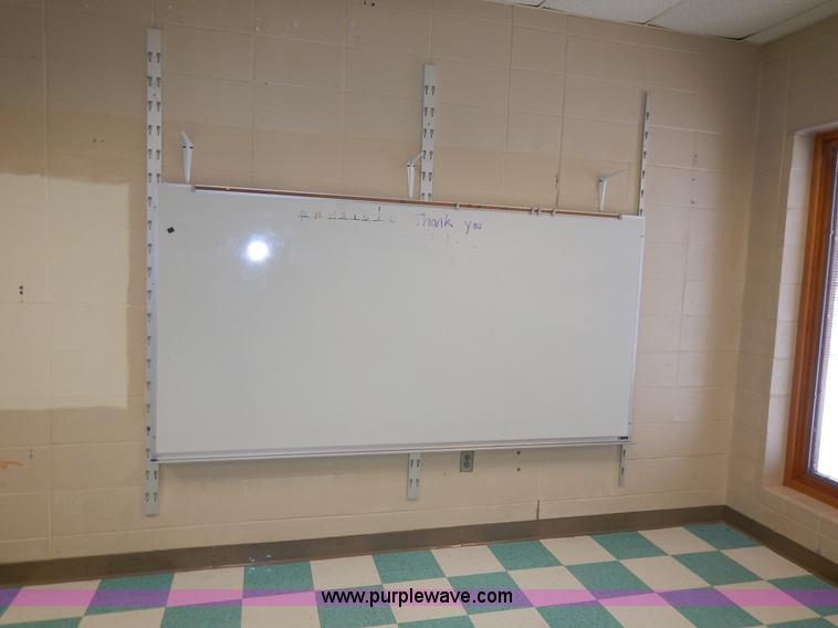 image for item BL9438 Assorted furniture