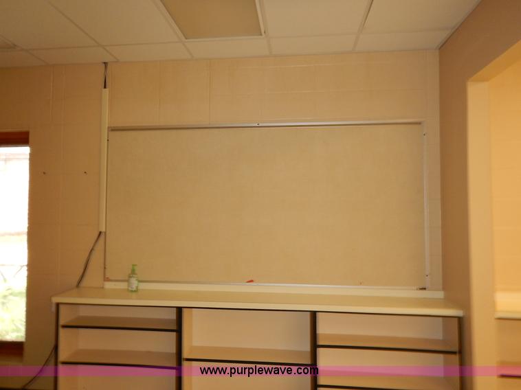 image for item BL9438 Assorted furniture