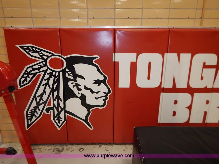 image for item BL9442 (2) Tonganoxie Braves wall mats