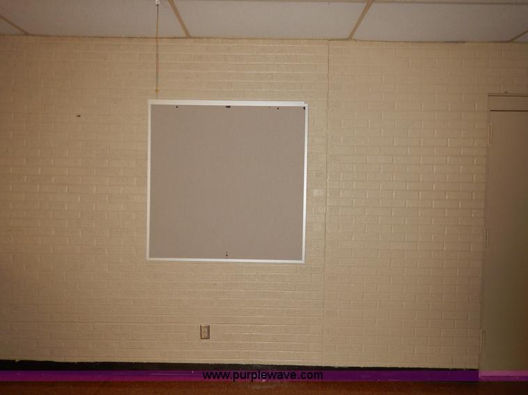 image for item BL9446 Assorted furniture