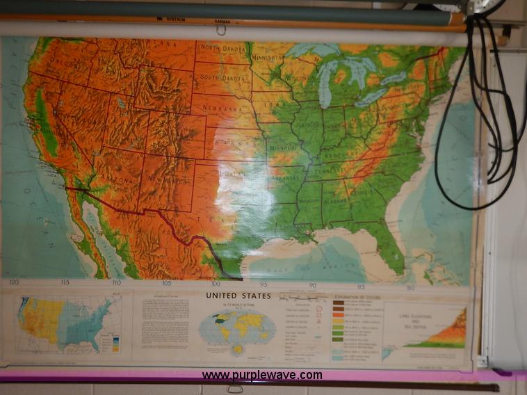 image for item BL9446 Assorted furniture