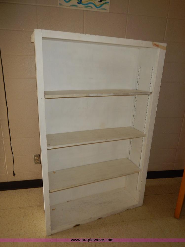 image for item BL9446 Assorted furniture