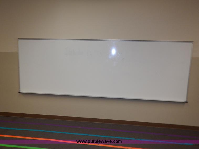 image for item BL9446 Assorted furniture